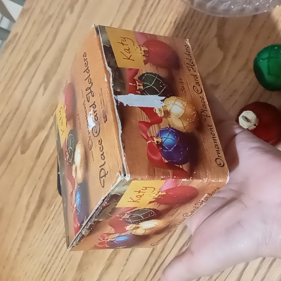 VINTAGE CHRISTMAS PLACE CARD HOLDERS ORNAMENTS - Picture 8 of 12